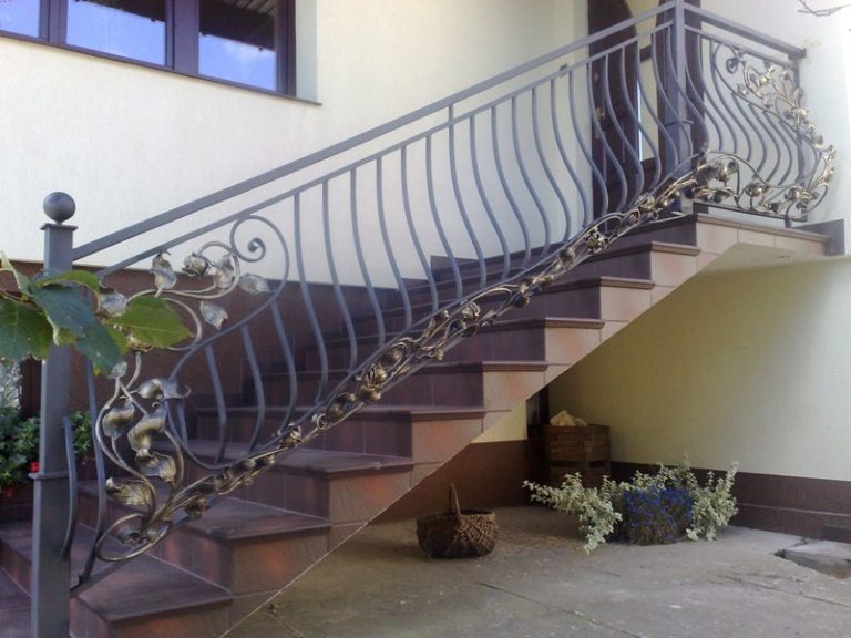 Außentreppengeländer - Geländer für Außentreppe